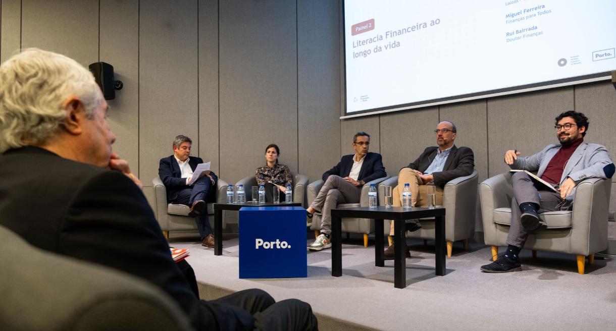 Sessão de Debate: Literacia Financeira no Porto